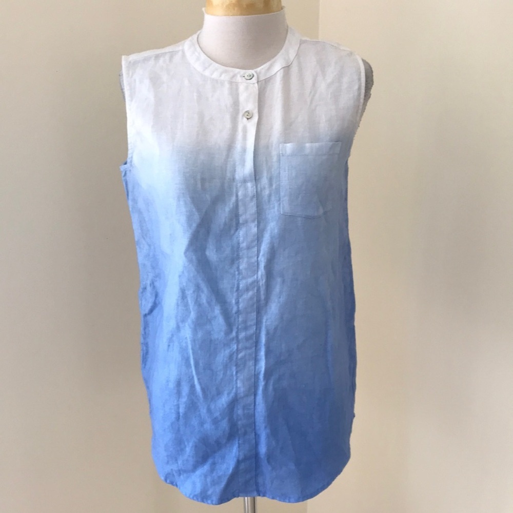 Amici XS white/blue ombré linen top.